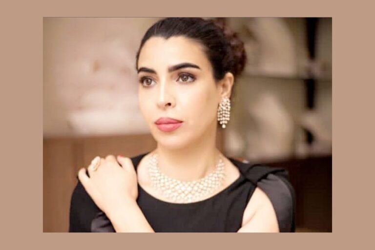 Fashion influencer Bushra Boumehdi considers her parents as her biggest inspiration