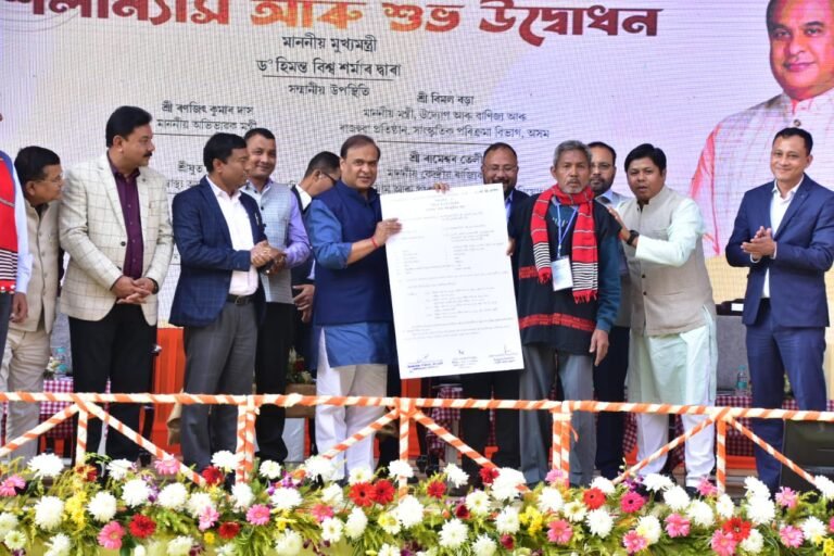 Assam: CM Sarma lays foundation stone and inaugurates projects worth Rs. 973.38 crores in Dibrugarh