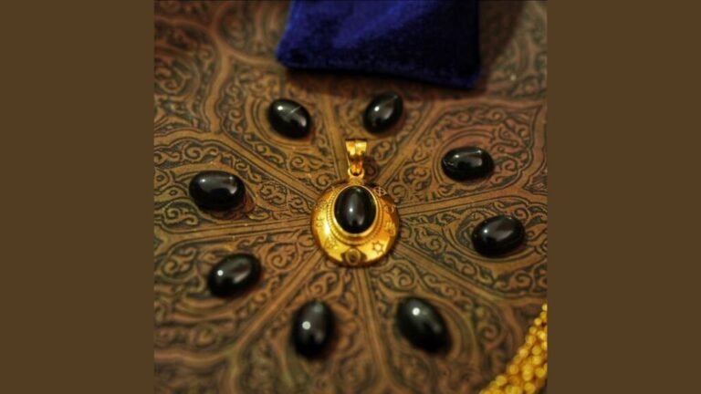 The Divine Star Protection Pendant Clears Negative energies & Raises Positive Energy & for a Healthy & Happy Life