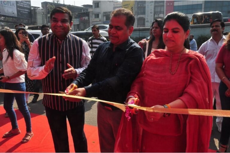 MyValueTrip.com inaugurated a unique traffic island at Surat’s Ring Road