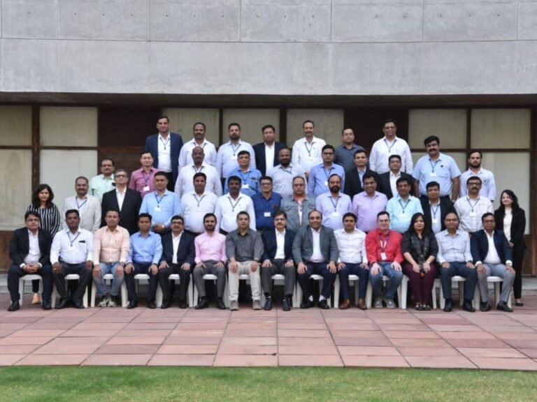 Tata Motors Finance’s Bright Minds Conferred with ‘Complete Banker’ Certification from IIM Ahmedabad