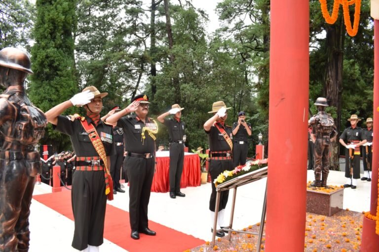 Lt Gen Sanjay Malik assumes command of Indian Army 101 Area at Shillong