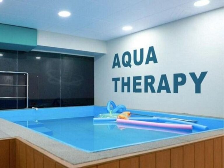 Discover the Power of Aqua Therapy at Physiotattva: A novel approach to healing